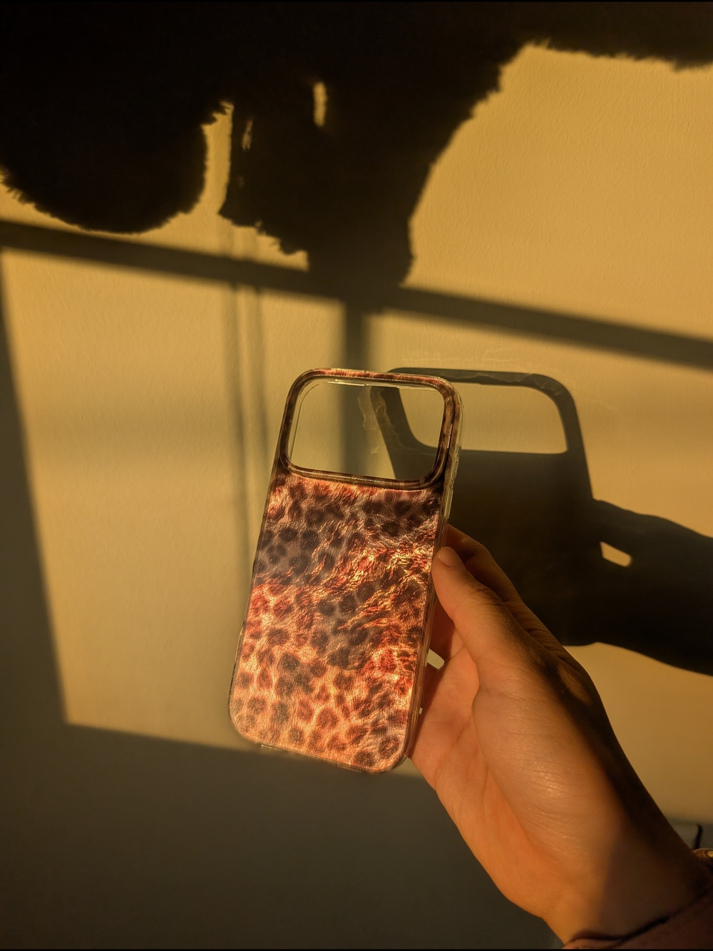 iPhone 17 Pro Golden Leopard Print Phone Case